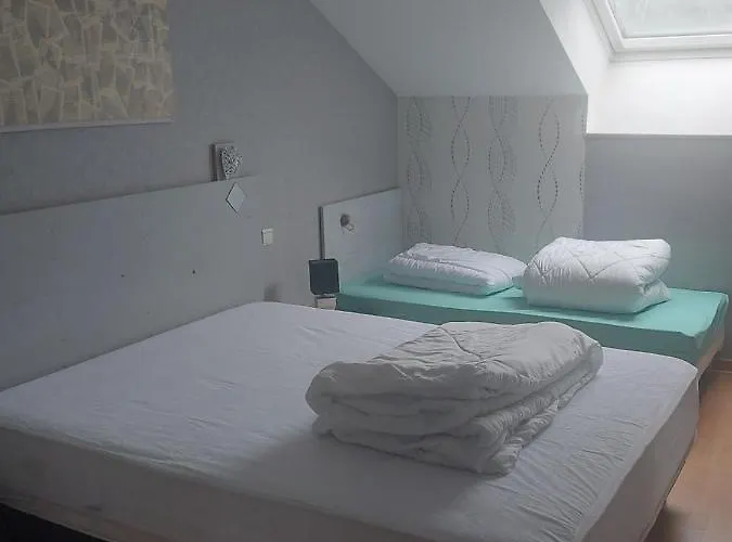 Primavera. Les Logis Mansardes Apartament